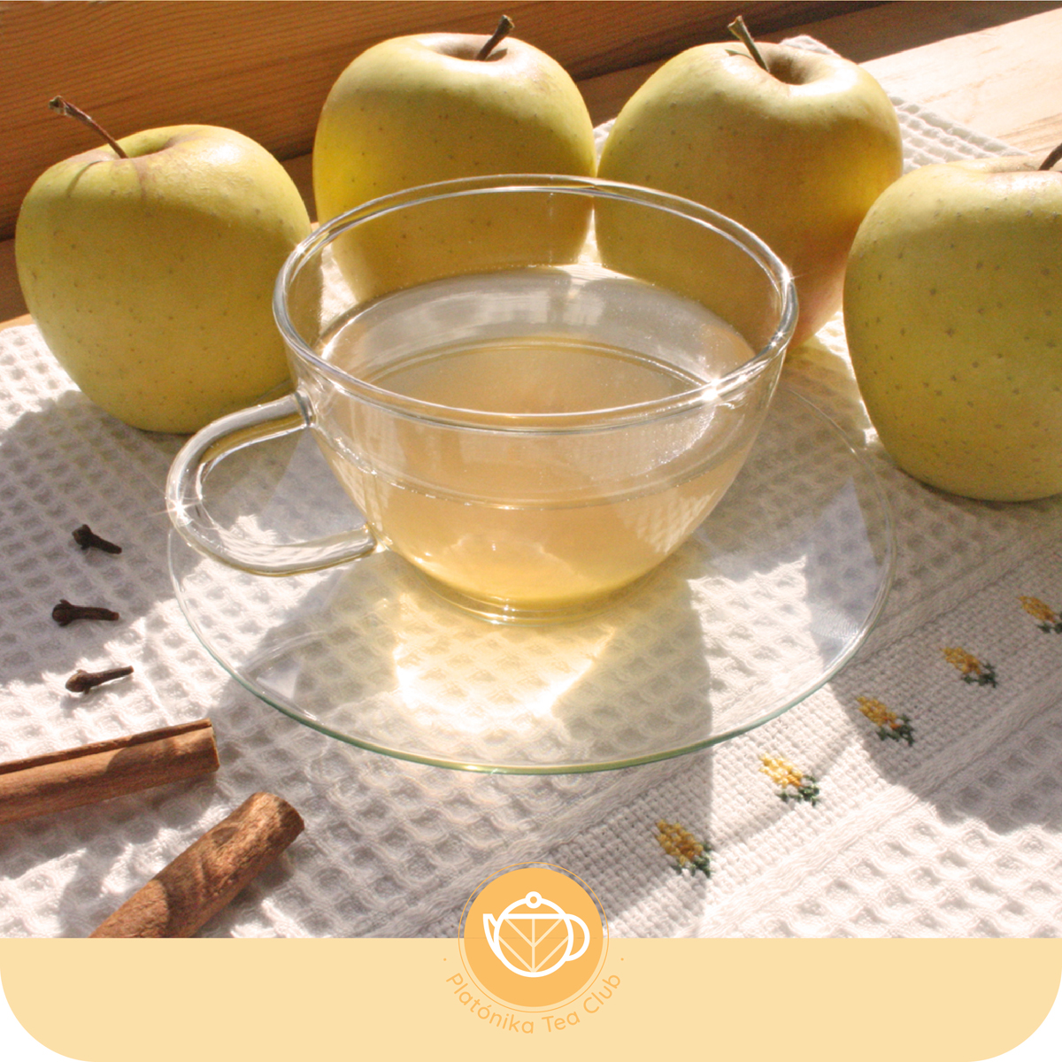 Tisana platónika de manzana y canela