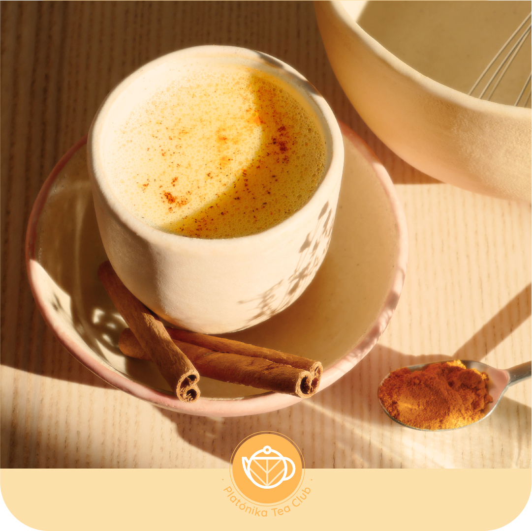 Cúrcuma latte made in Platonia
